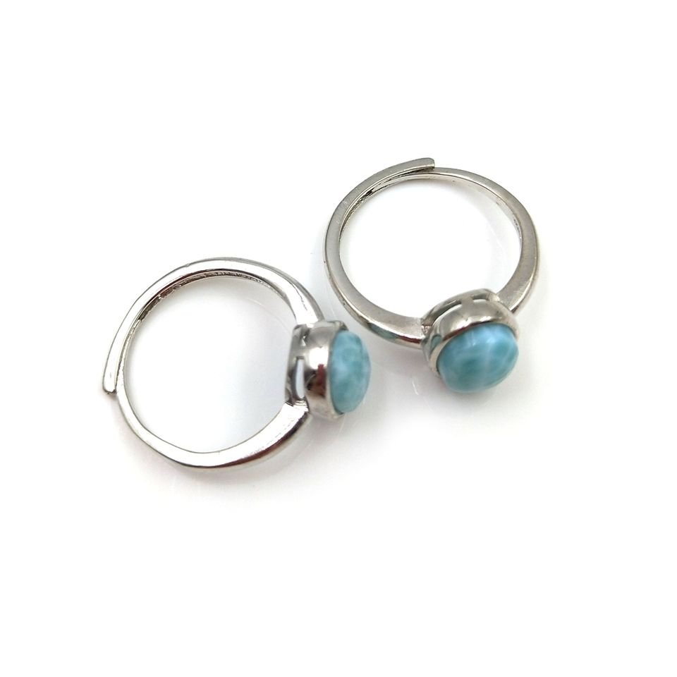Kingman Turquoise Cabochon 925 Sterling Silver Ring